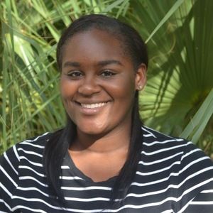 Meet your Posher, Kendra